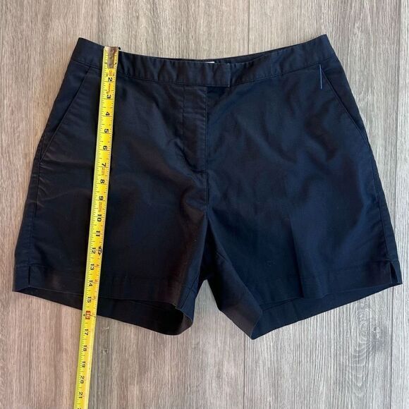 Adidas Women's Black Flat Front Back Dart Side Vent Stretch Chino‎ Short Size 10 - Picture 1 of 5